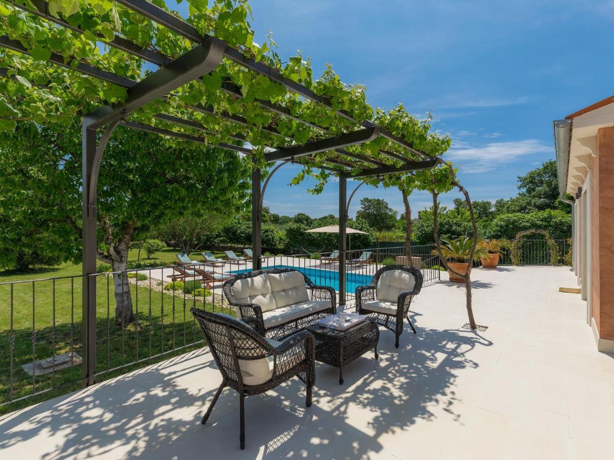 Holiday Home Villa Bernard By Interhome Rovinj Exterior photo
