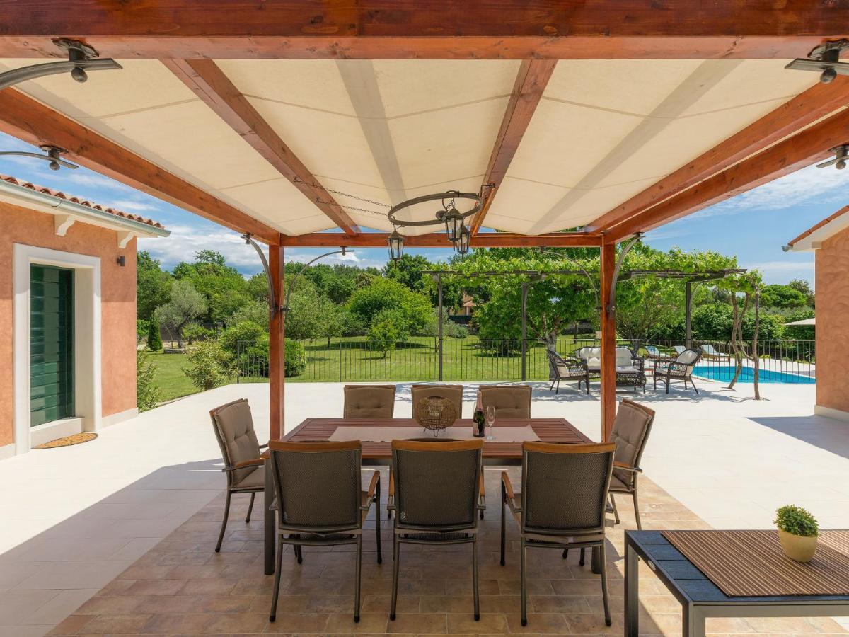 Holiday Home Villa Bernard By Interhome Rovinj Exterior photo