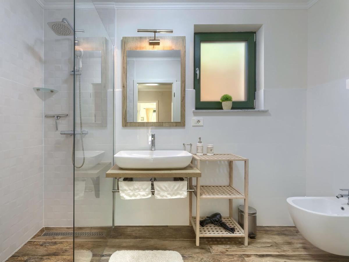 Holiday Home Villa Bernard By Interhome Rovinj Exterior photo